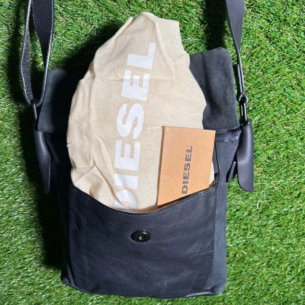Diesel Suave Hard Core Nacho Blue Leather Canvas Crossbody Bag 00XA50PR421 T6065